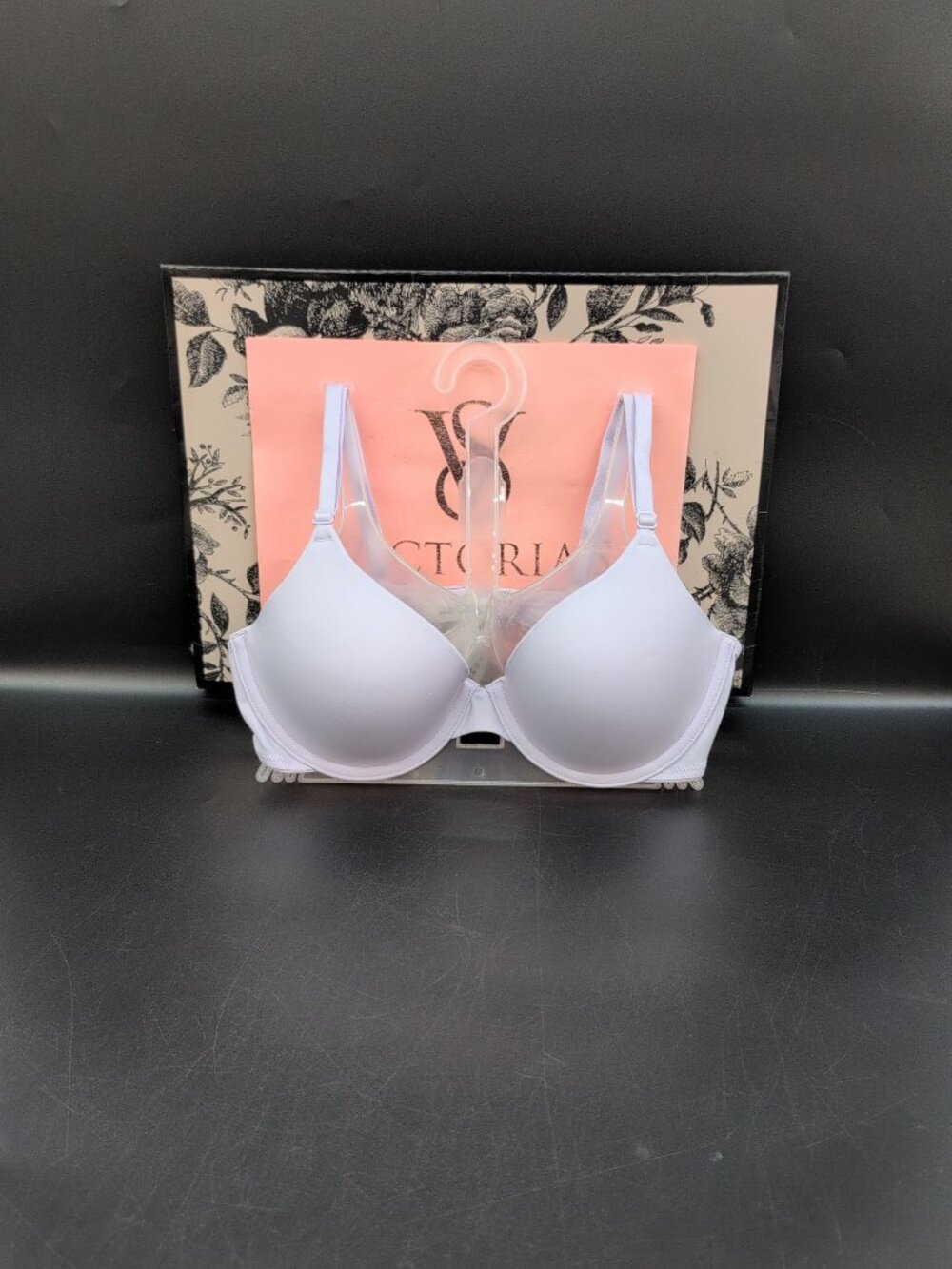 Victoria Secret Lightly Lined Full Coverage T Shirt Bra 36B Purple Whisper